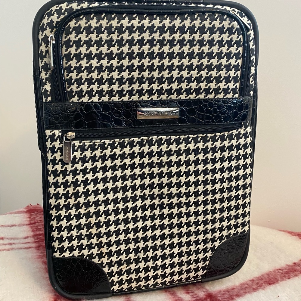 Anne Klein houndstooth suitcase
